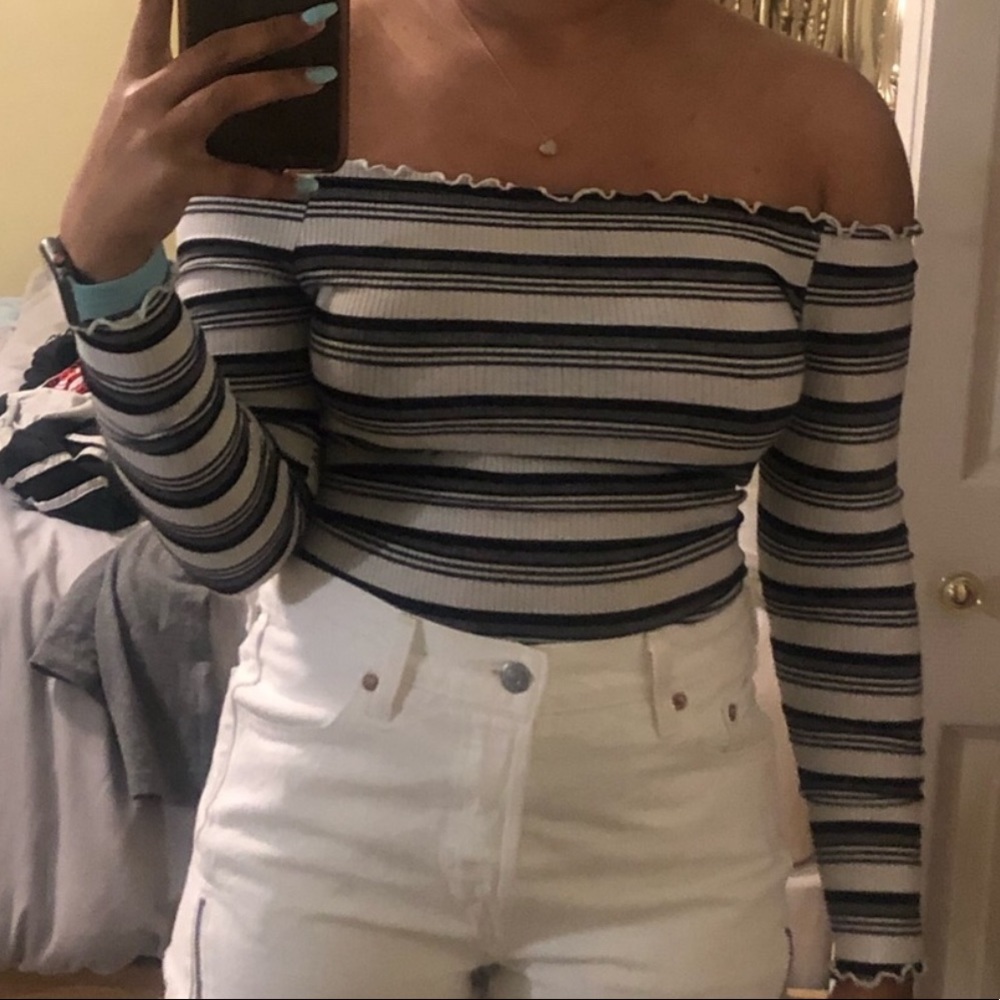 Black/White  top